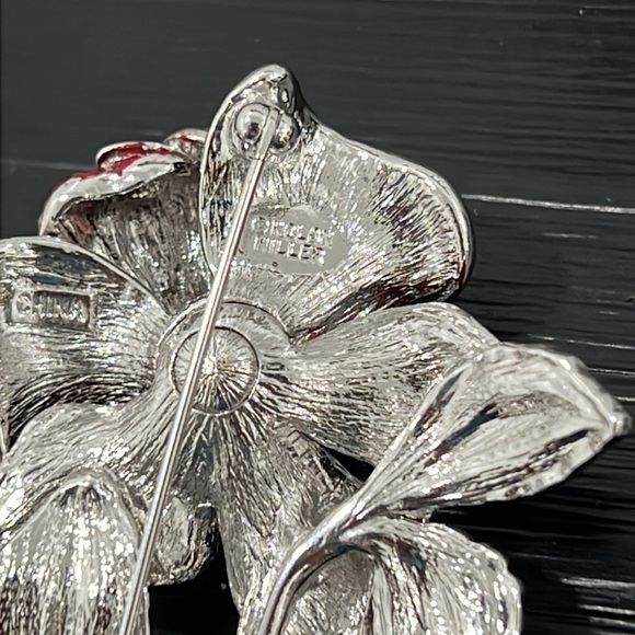 Nolan Miller Red Enamel and stone Silver Tone Brooch - Picture 2 of 4